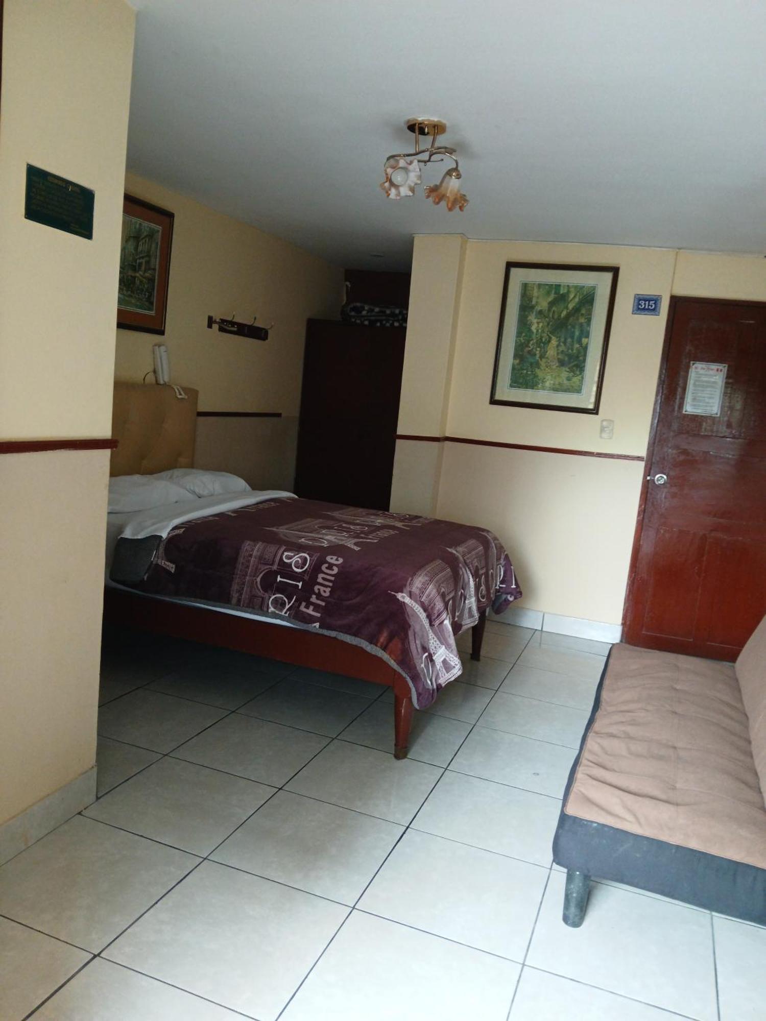 Hotel Residencial San Felipe à Lima Extérieur photo